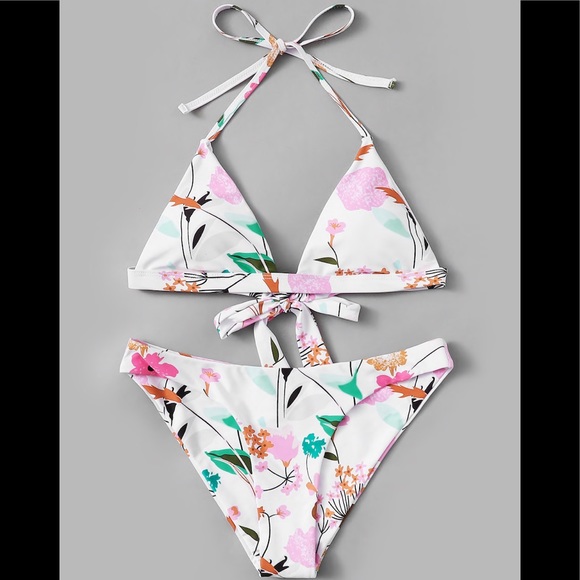 Floral Print Halter Bikini Set - Picture 2 of 6